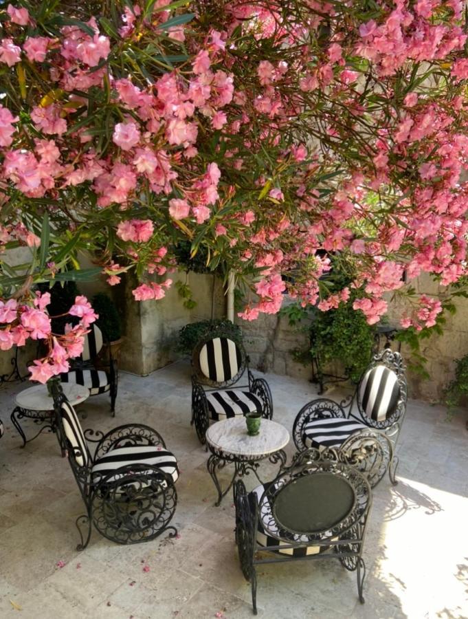 Hotel Gounod Saint-Remy-de-Provence Exterior photo